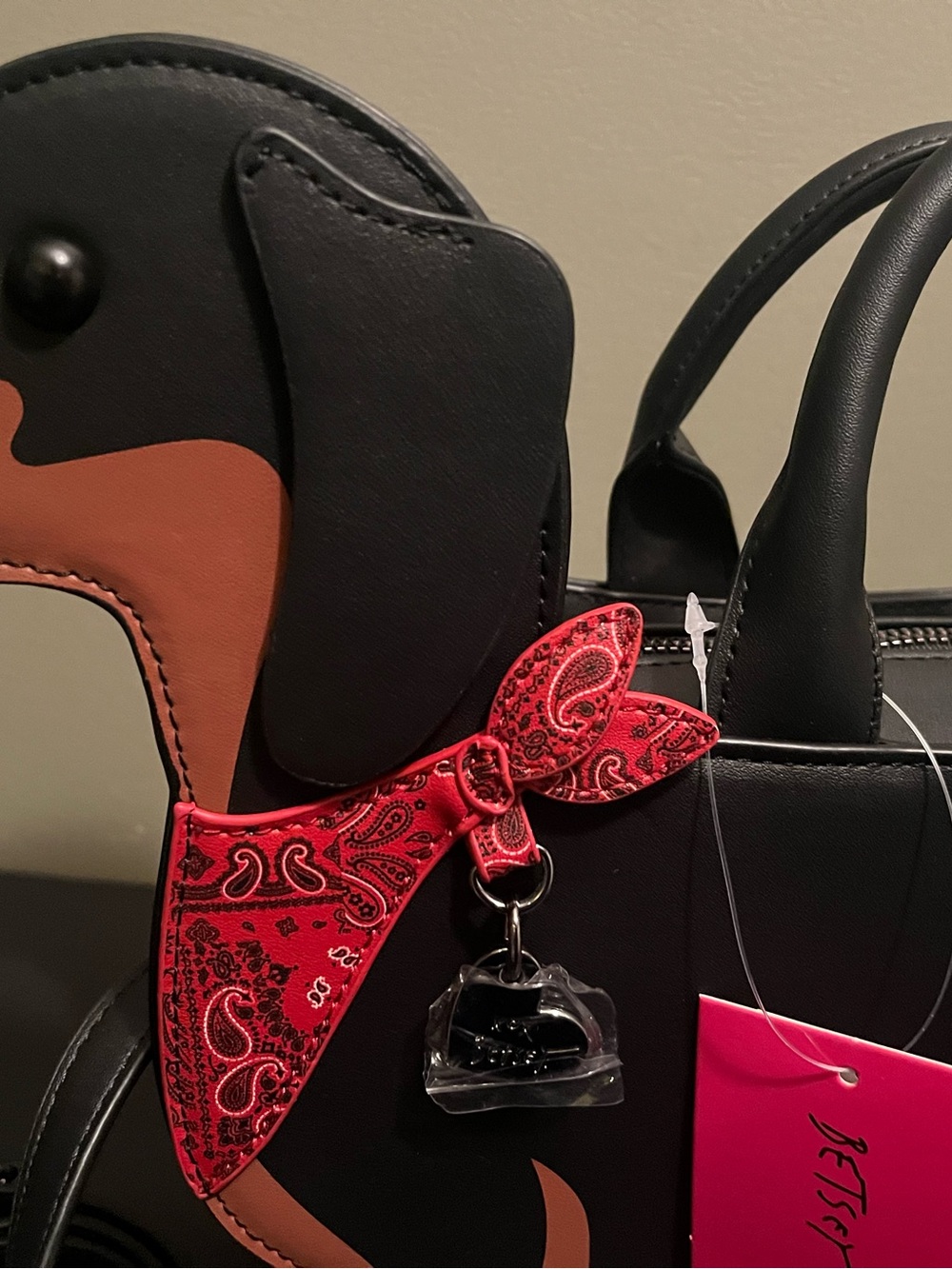 Betsey Johnson dachshund bag NWT - Picture 2 of 6